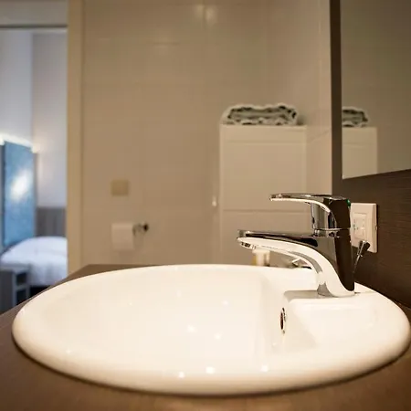 Hotell Hotel Elzenveld 3*
